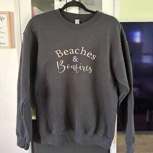 Black Crewneck Sweater Beaches and Bonfires - Handmade Graphic Vinyls Size M